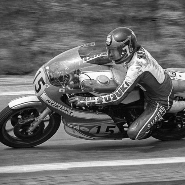 01-1974-gp-czechoslowakia-brno-barry-sheene_01-6-3