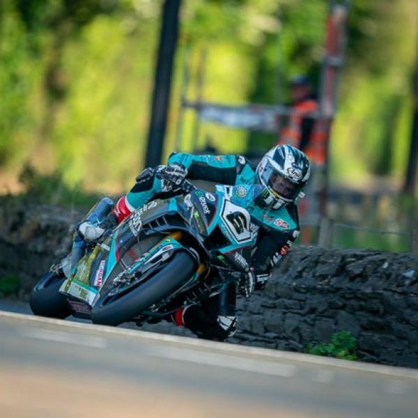 Michael-Dunlop-Honda-superbike-tt-2023-4146
