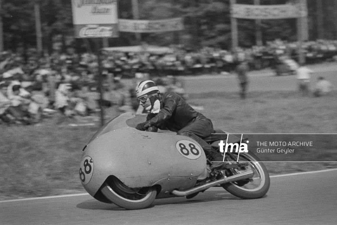 bill-lomas-moto-guzzi-350cc-1956-7941-tma_H_Geyler