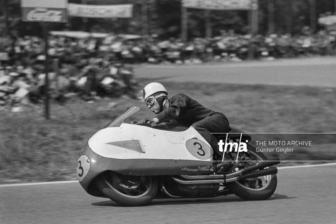 geoff-duke-solitude-gilera-500cc-1956-7989-tma_H_Geyler