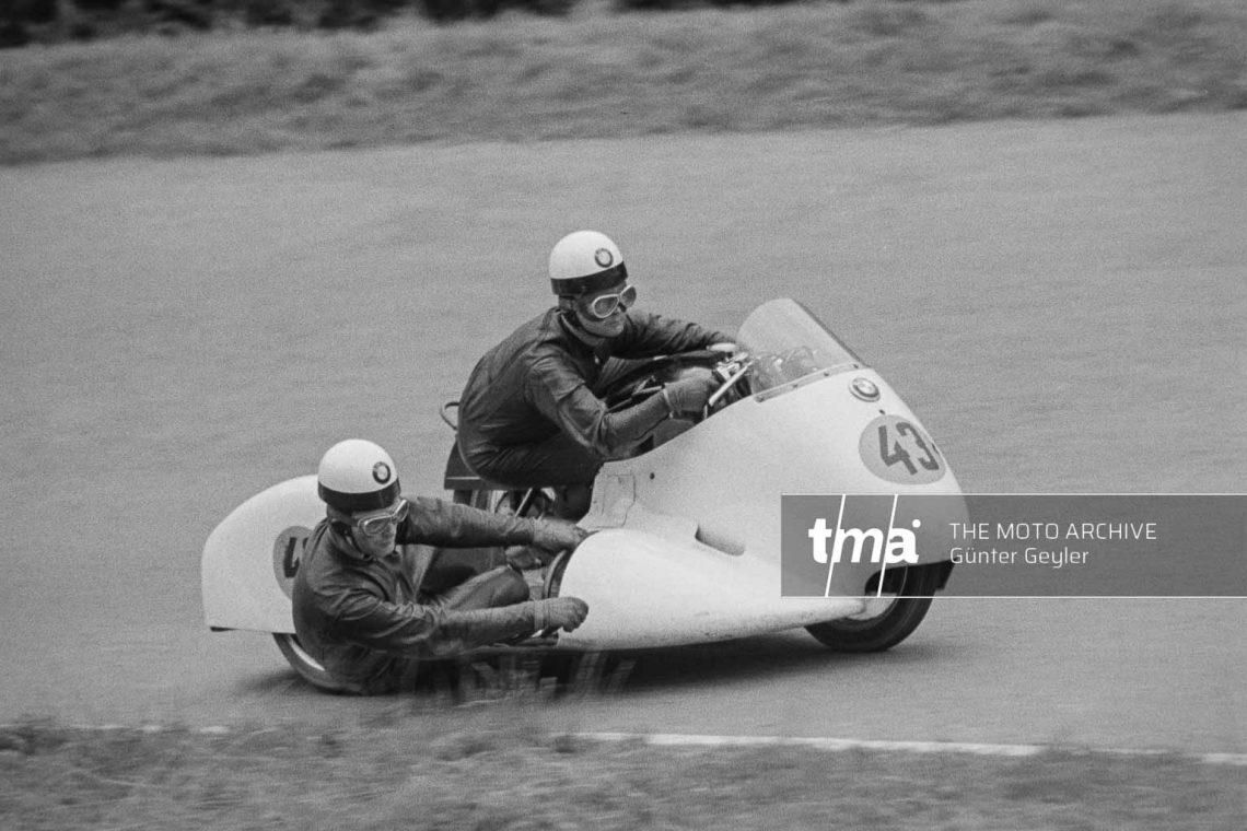 wilhelm-noll-fritz-cron-bmw-solitude-1956-8026-tma_H_Geyler